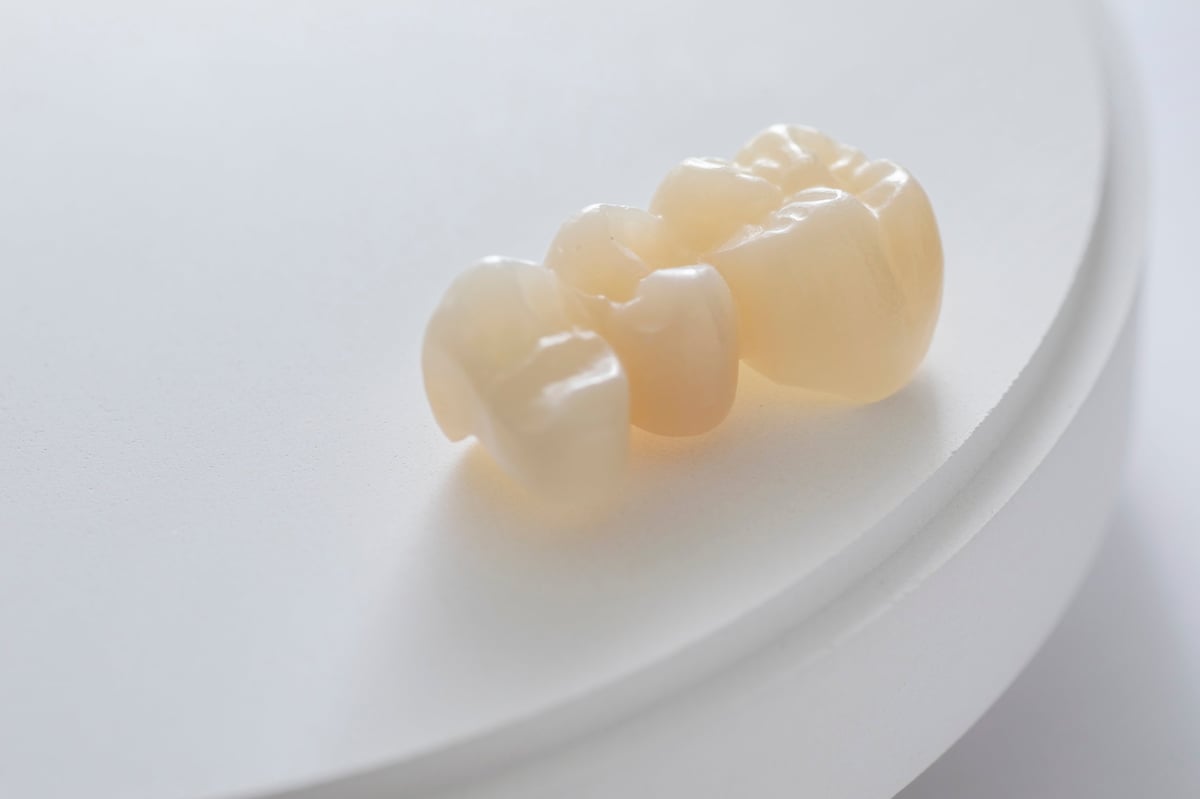 Zirconia dental crowns and bridges